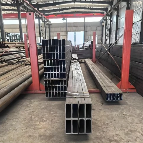 Ống vuông góc vuông là gì và tại sao nó lại cần thiết cho các ứng dụng kết cấu hiện đại?
